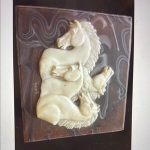 Incolay Stone Four Horse Jewelry Trinket Box
